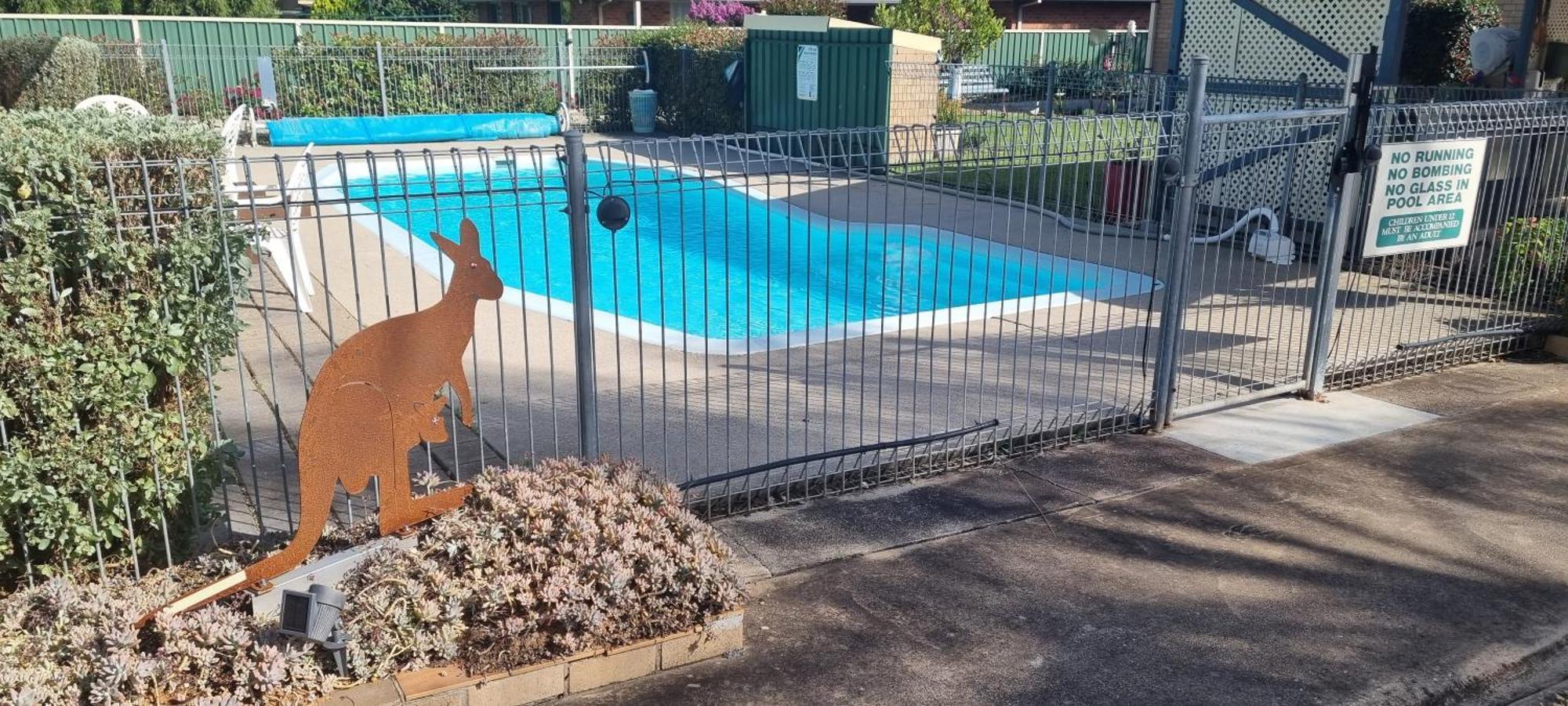 Lone Pine Motel Corowa Eksteriør billede