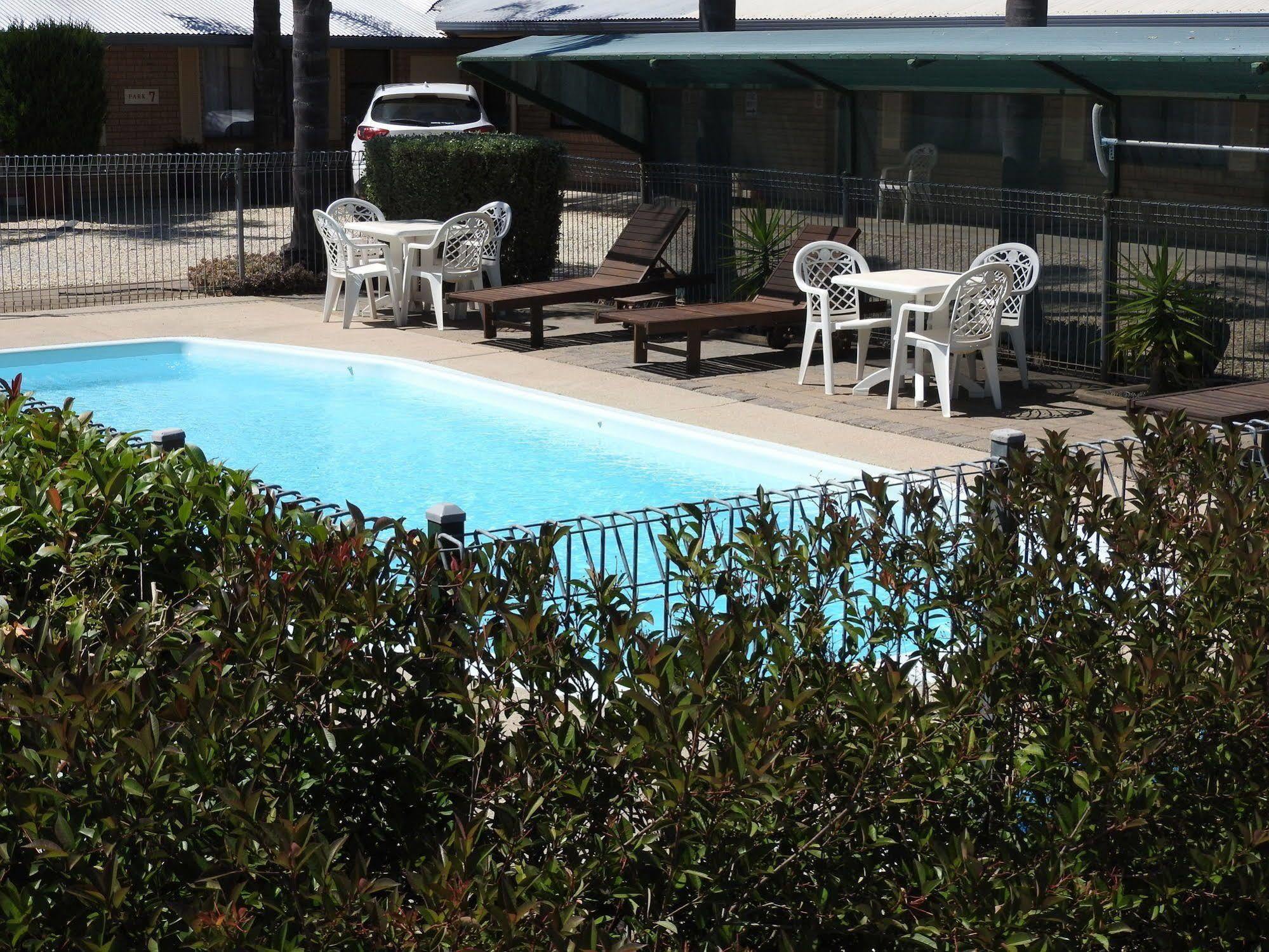 Lone Pine Motel Corowa Eksteriør billede